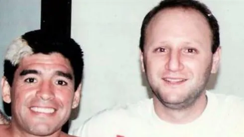 Diego Maradona junto a Mariano Israelit