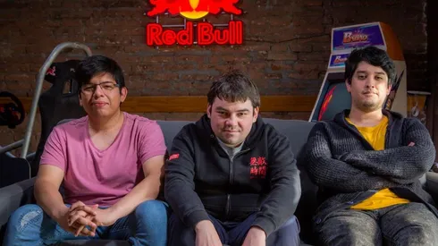 Red Bull TV presenta Jugados con tres leyendas gamers de Chile
