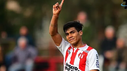 Arezo amenaza a la UC