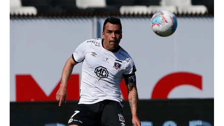 Esteban Paredes no se quiere retirar aún y evita operarse.
