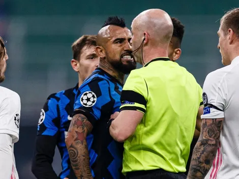Revelan las palabras de Arturo Vidal al árbitro inglés