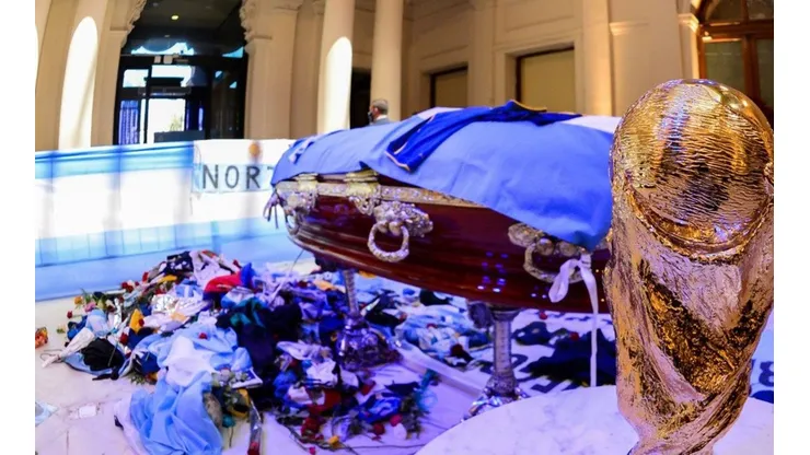 La fotografía del cadáver de Diego Maradona se ha viralizado en las últimas horas e indigna a los argentinos