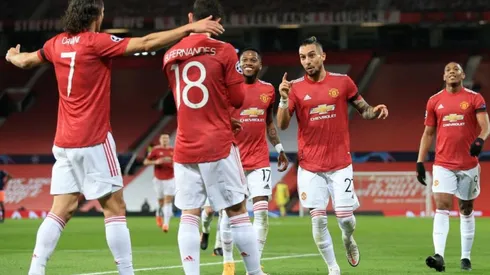 Manchester United quiere seguir festejando ahora en la Premier League