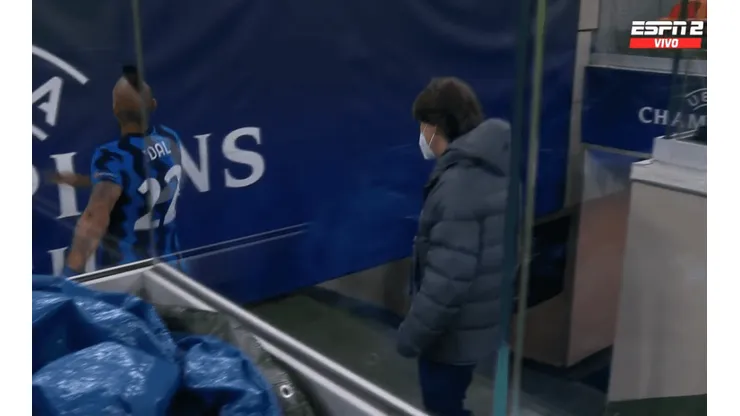 Vidal y su enojo tras ser expulsado en el Inter contra Real Madrid en Champions.