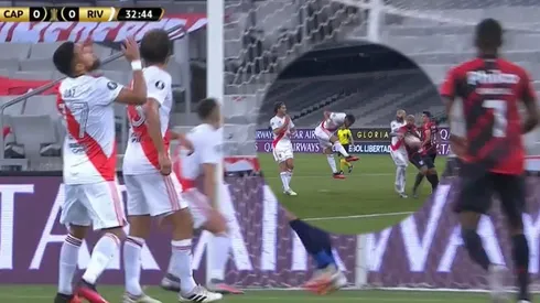 El cabezazo de Paulo Díaz: casi gol de River Plate contra Athletico Paranaense.
