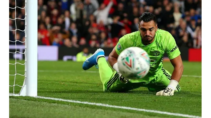 Romero quedó relegado en los Red Devils como tercer arquero.