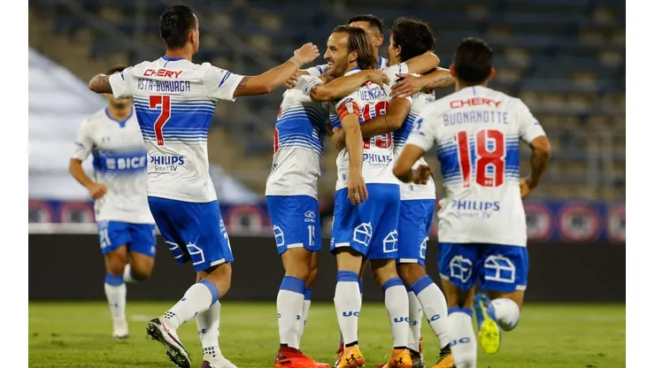 Universidad Catplica quiere seguir con los abrazos