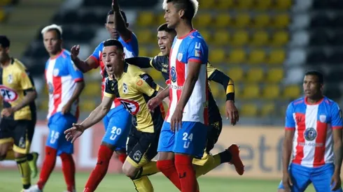 Los coquimbanos derrotaron a Estudiantes de Mérida en la fase previa del torneo continental.