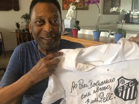 El polémico gesto de Pelé con Jair Bolsonaro
