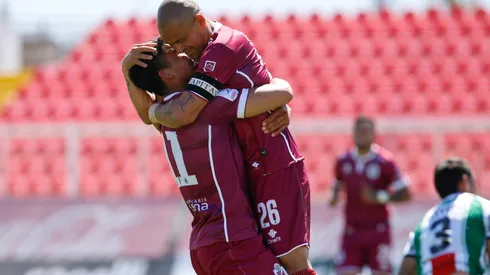Suazo llegó a 101 goles en Primera División y fue la figura de La Serena