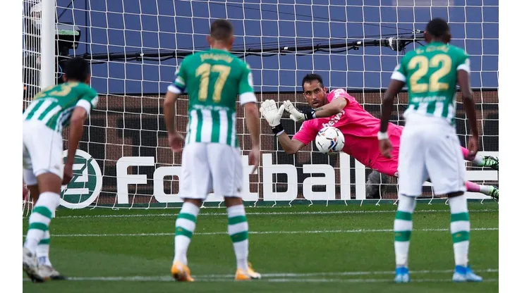 Bravo quiere volver con todo a La Liga de España.