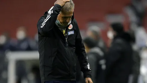 Carlos Queiroz deja la banca de Colombia tras la goleada de Ecuador.