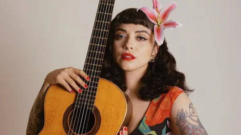 Mon Laferte es otra más de la artista que ha cultivado el éxito a través de la pandemia.
