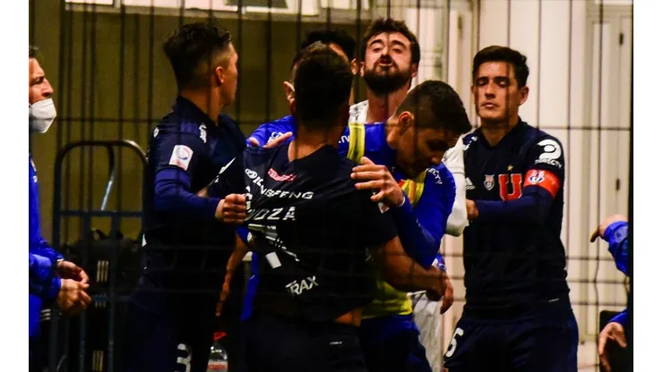 Fernando de Paul y Gonzalo Espinoza se arriesgan a un castigo por la pelea que protagonizaronen la derrota de Universidad de Chile ante La Calera