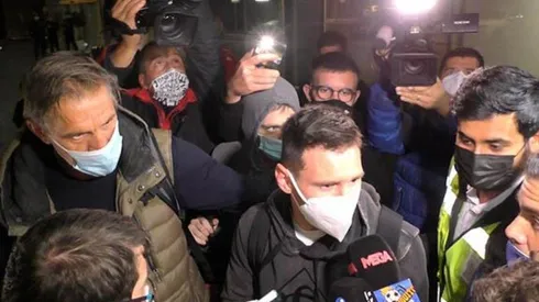 Lionel Messi llegando a Barcelona luego de jugar las eliminatorias sudamericanas