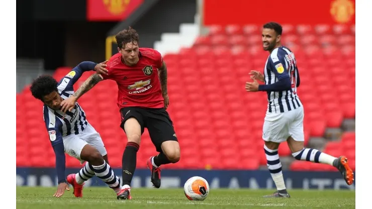 Manchester recibirá al Bromwich este sábado 21 de noviembre.