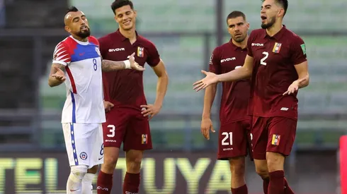 Arturo Vidal contra Venezuela. La Gazzetta dello Sport lo siguió de cerca.