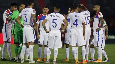 La selección chilena luego de la dolorosa derrota ante Venezuela