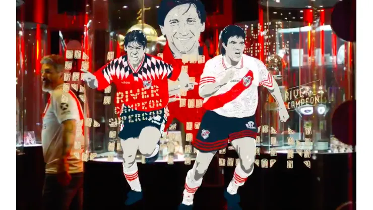 Salas aparece en el video de presentación de la nueva camiseta de River Plate