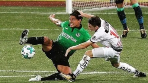 Miiko Albornoz se encuentra sin club desde su salida del Hannover de alemania y aparece en el horizonte de Colo Colo