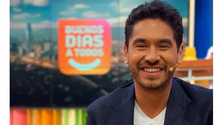 El comunicador lleva ocho años en el canal estatal.