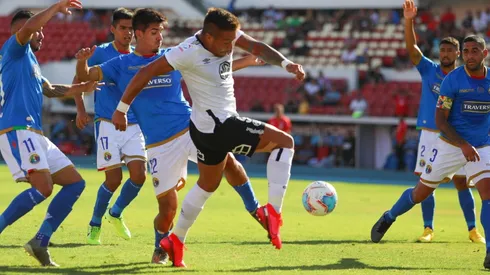 Colo Colo recibe este jueves a Audax Italiano con la obligación de ganar.