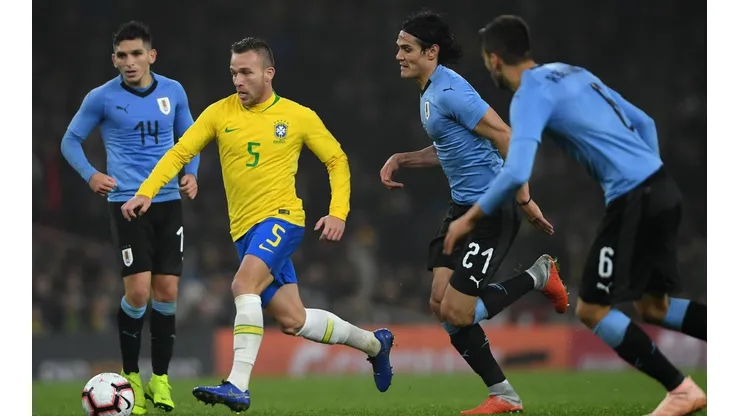 La Canarinha no quiere dar ventajas en la tabla.