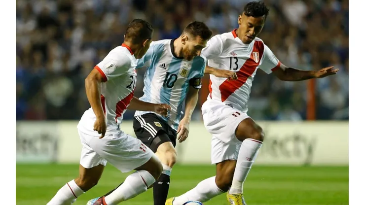 El partido entre peruanos y argentinos está en duda