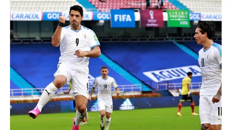 Luis Suárez suma 25 goles en eliminatorias