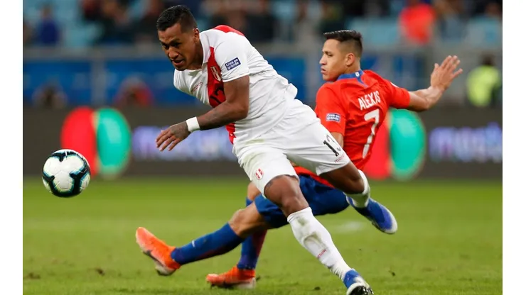 Renato Tapia otra vez se topará con Alexis Sánchez