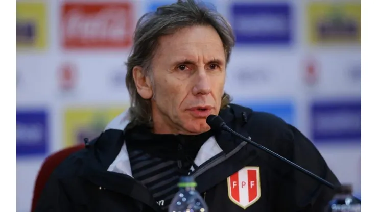 Gareca: "El VAR no me preocupa, pero me ocupa"