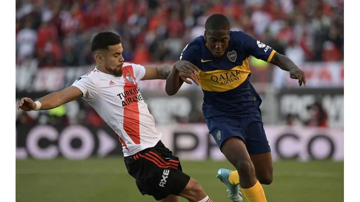 Paulo Díaz en River Plate, ante Boca Juniors. Gallardo sostiene su confianza en el chileno.