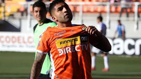 Ignacio Jara quiere jugar en Colo Colo, pero Cobreloa espera una mejor oferta.