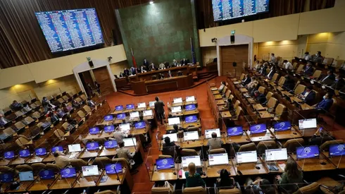 A las 10:30 am se dio inicio formalmente a la discusión.