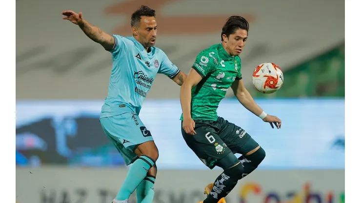 El Mago volvió a jugar en Mazatlán, pero tuvo un duro traspié en su reestreno.
