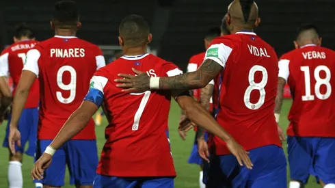 Alexis Sánchez y Arturo Vidal se encuentran en viaje a Santiago para jugar por la selección chilena en las Eliminatorias Qatar 2022