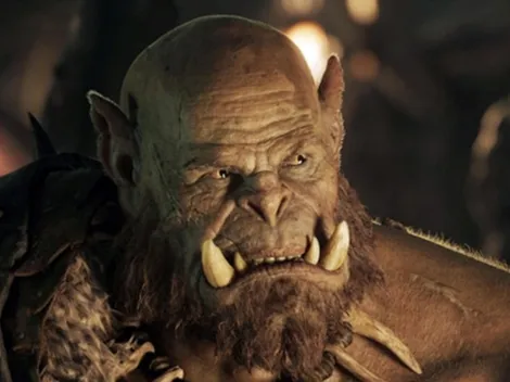 Fotos: Tatuador se implanta cuernos en la mandíbula para ser un orco