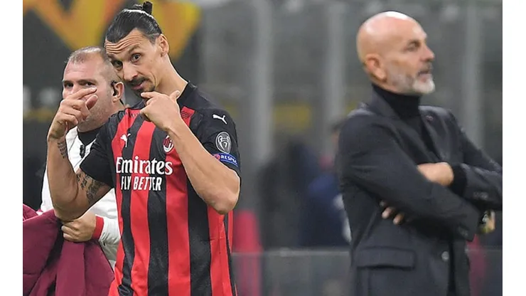 Zlatan y su gesto a Pioli en Europa League.