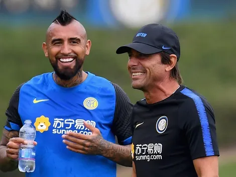 Vidal despeja rumores de un quiebre con Antonio Conte