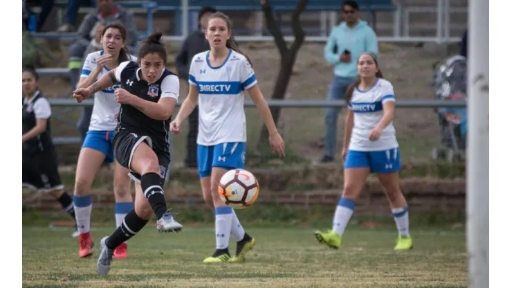 Colo Colo y Católica van a por TV en el Campeonato Femenino.