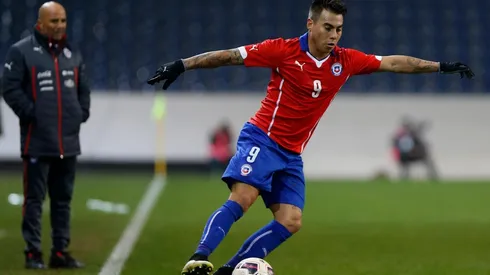 Sampaoli será técnico por tercera vez de Edu Vargas.