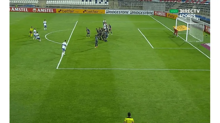 Golazo de tiro libre de Buonanotte para la UC.