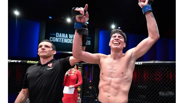 Bahamondes se lució en el Dana White's Contender Series