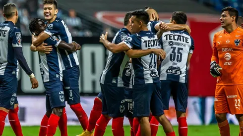 El chileno y los Rayados empataron, pero pudieron celebrar gracias a la ventaja obtenida ante Xolos en la ida.