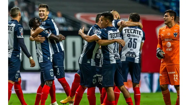 El chileno y los Rayados empataron, pero pudieron celebrar gracias a la ventaja obtenida ante Xolos en la ida.