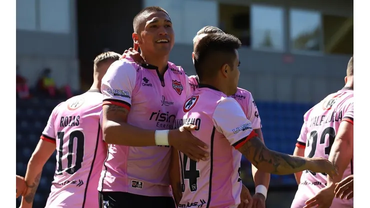 Ñublense se mantiene en la cima de la B