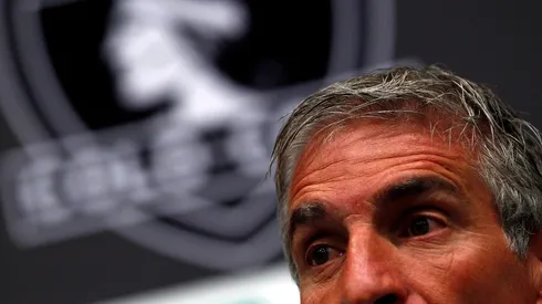 Omar Labruna estuvo ocho meses en Colo Colo y dejó buenos y malos recuerdos para el hincha del Cacique.