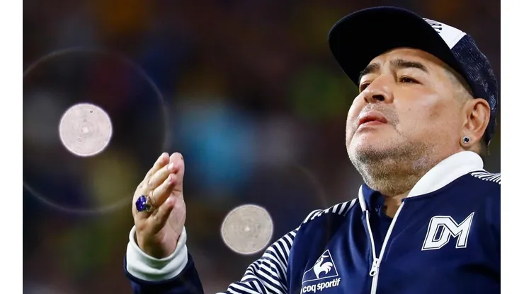 Diego Maradona tiene problemas de alimentación