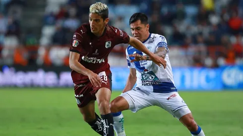 Tuzos y Gallos Blancos se enfrentan la noche de este jueves.