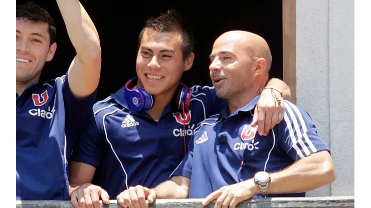 Eduardo Vargas y Jorge Sampaoli compartieron camarín en Universidad de Chile y la selección chilena
